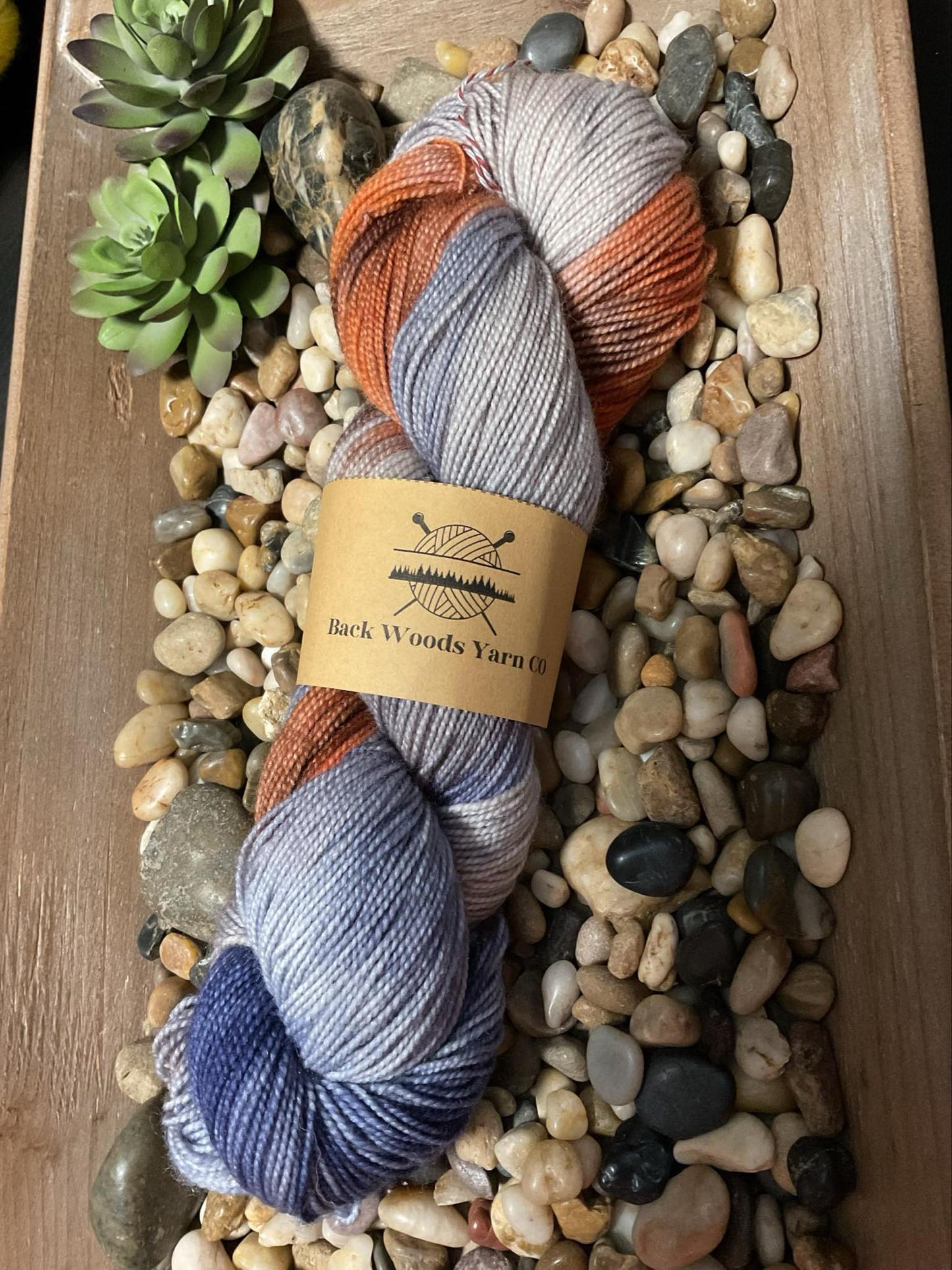 Fingering 80%superwash Bluefaced, 20% Nylon 400 yds