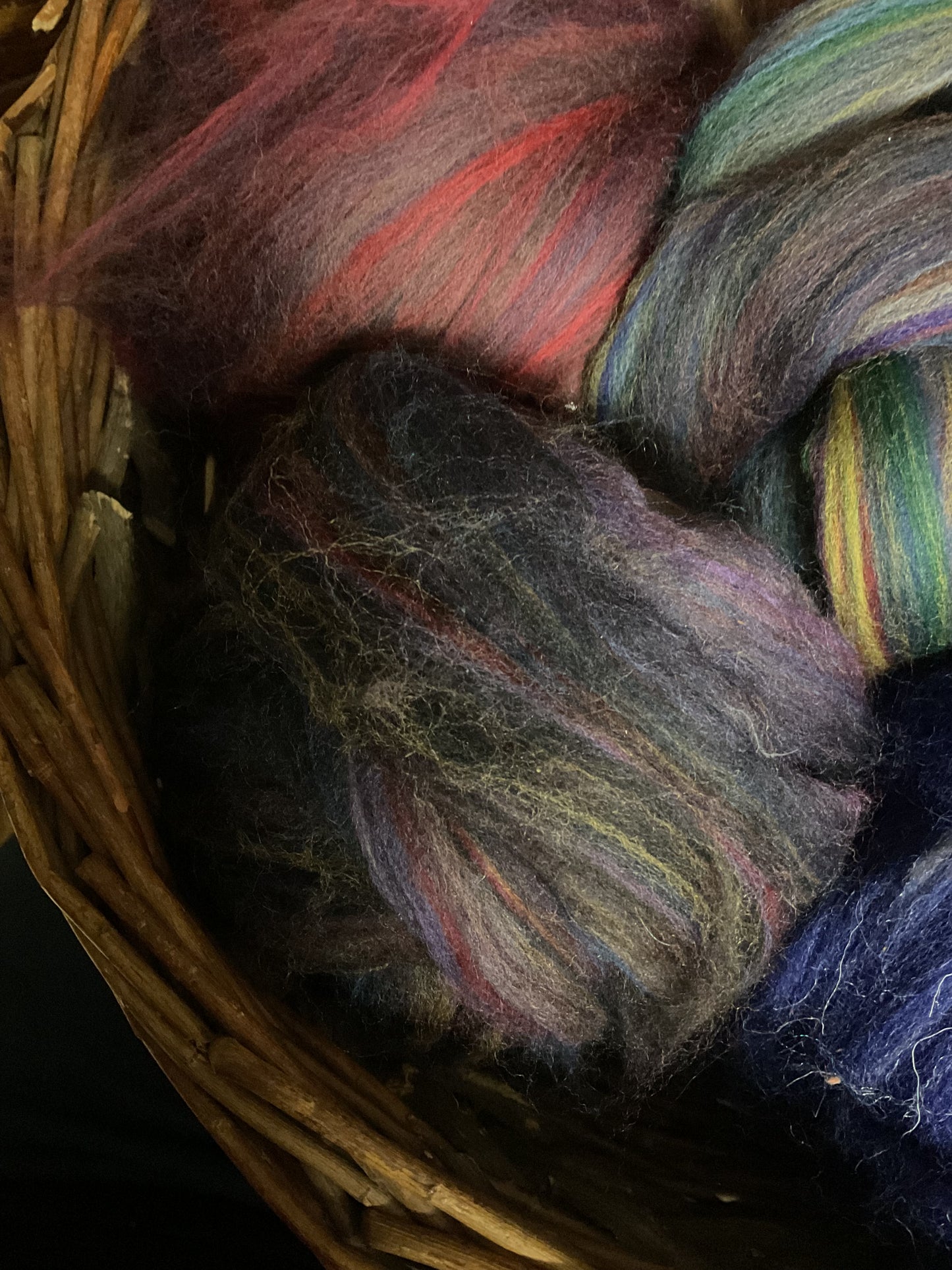 4.1 oz Merino Wool Roving